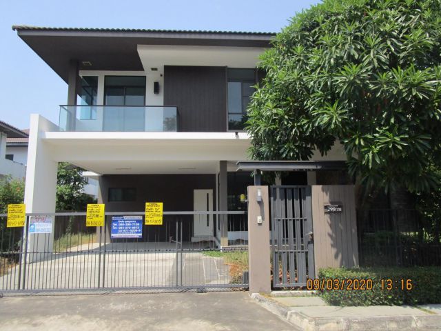 ขายบ้านเดี่ยว ม.มัณฑนา เลค วัชรพล ขายราคาถูกมาก