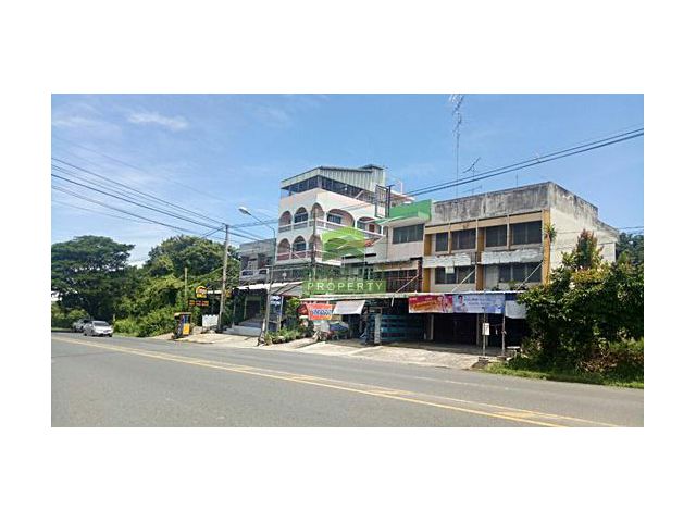 ขายด่วน อาคารพาณิชย์ 2.5 ชั้น ติด ถนน ศุขประยูร บ้านสวน เนื้อที่ 20 ตร.ว ทำเลดี ใกล้แยก เฉลิมไทย เมืองชลบุรี