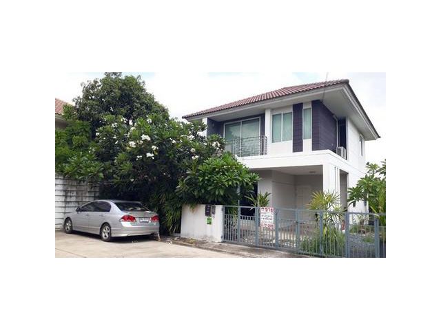 ขายบ้าน ม.เดอะ ทรัสต์วิลล์ วัชพล หทัยราษฏร์ 52 ตรว