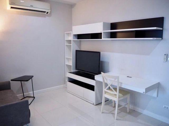ให้เช่าคอนโด The Bloom สุขุมวิม 71 ชั้น 6 ใกล้  BTS พระโขนง Fully Furnished