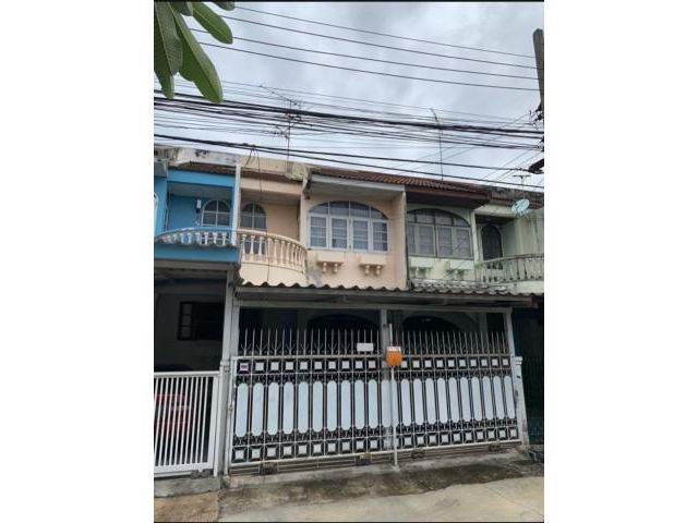บ้านทาวน์เฮ้าส์ 2 ชั้น ม.เสนานิเวศน์1 ซอยเสนานิคม 1แยก105