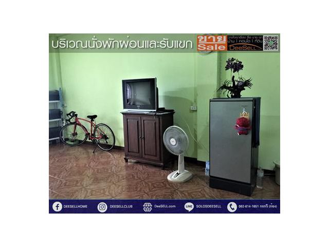 ขายTownhouse ใกล้ตลาดเอี่ยมสมบัติ เอื้ออารี 18ตรว