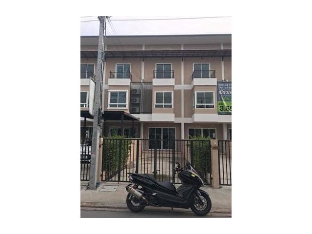 ให้เช่า Townhome 3 ชั้น รามอินทราซอย8
