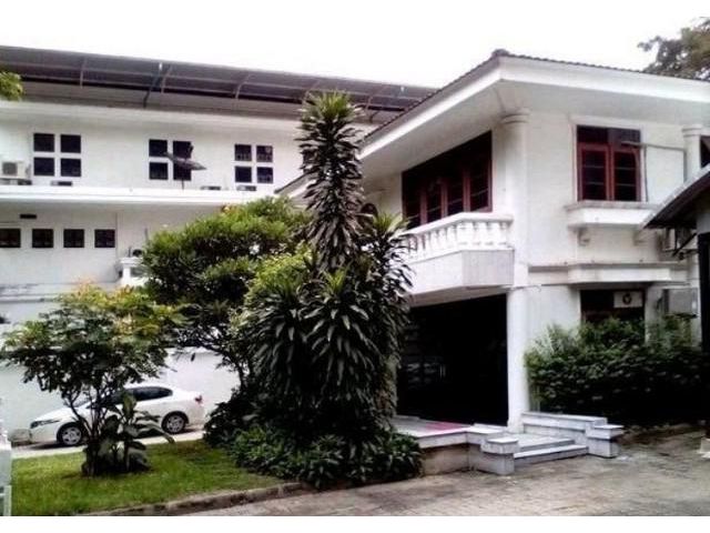 ให้เช่าบ้านซอยทวีมิตร 2 ใกล้เซ็นทรัลพระรามเก้า