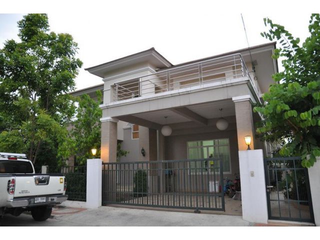 ขาย บ้านเดี่ยวหมู่บ้าน ธีรินทร์ราชพฤกษ์