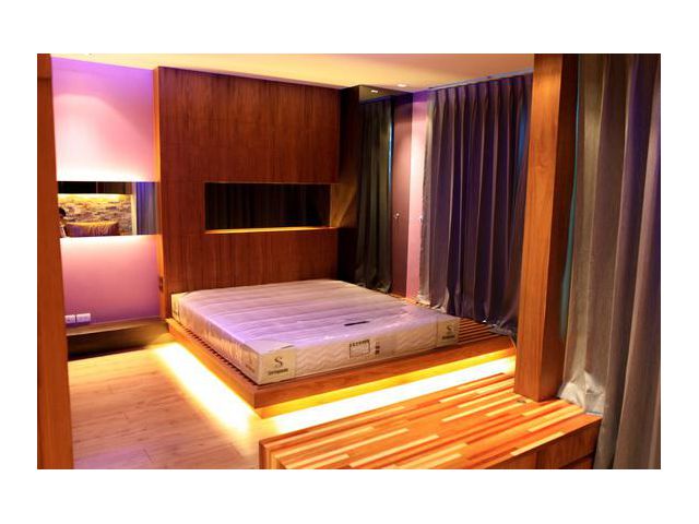 HOT PRICE ให้เช่าคอนโด Rhythm รัชดา  ชั้น 21 ใกล้ MRT รัชดาภิเษก Fully Furnished