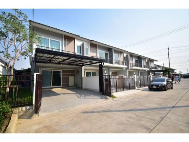 ขายทาวน์โฮม 2 ชั้น หลังมุม 28.3 ตร.ว. หมู่บ้านศุภาลัย เบลล่า-วงแหวนลำลูกกาคลอง 6