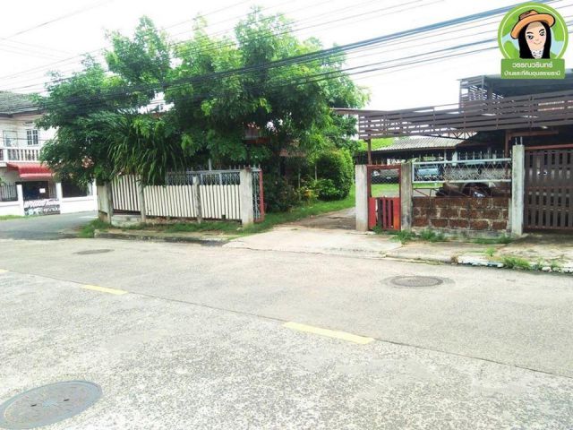 ที่ดินเทศบาล 22 วาริน/ทำเลใจกลางเมือง/สำหรับทำหอพัก