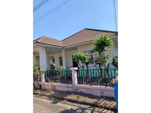 รหัสทรัพย์  8583 บ้านเดี่ยว หมู่บ้าน วรินทร คลอง3   พร้อมเฟอร์ เครื่องใช้ไฟฟ้า