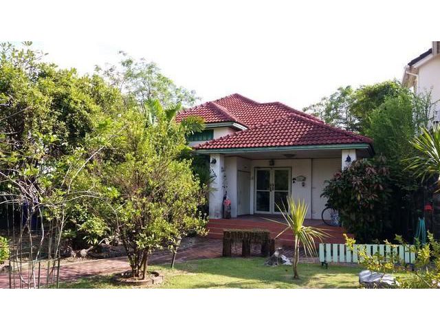 ขายบ้านเดี่ยว2หลัง ใกล้เลียบทางด่วนซอยรามอินทรา 34หลังบ้านติดโครงการมาสเตอร์พีช