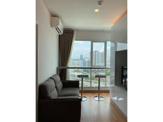 ให้เช่าคอนโด Lumpini Place Ratchada-Sathu ราคาถูก