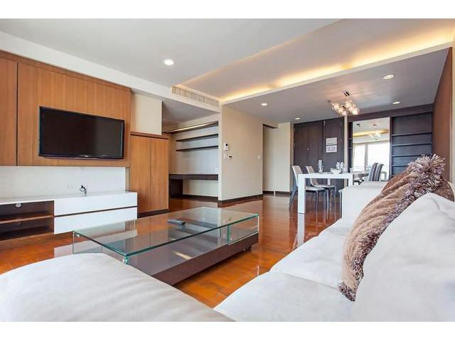 ให้เช่าคอนโด Double Tree Residence 2 ห้องนอน