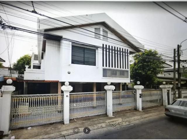 ขายบ้านเดี่ยว ถนนเสนานิคม 1 ทะลุถนนสตรีวิทยา