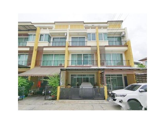 ขายทาวน์โฮม ปรัชญา อินทาวน์ ลาดพร้าว101 เขตบางกะปิ ใกล้รถไฟฟ้าสายสีเหลือง  101 รหัส05361