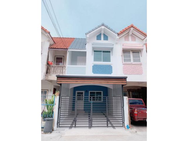 ขายทาวน์เฮ้าส์ 2 ชั้น หมู่บ้านบัวทองธานี