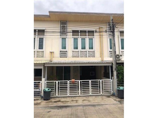 ให้เช่าทาวน์เฮ้าส์โกลเด้นทาวน์ เกษตร ลาดปลาเค้า