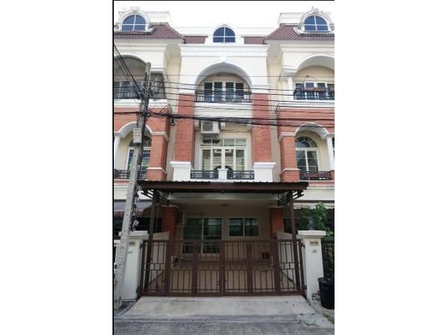 ให้เช่าทาวน์โฮม 3ชั้น โครงการคาซ่าซิตี้ รามคำแหง