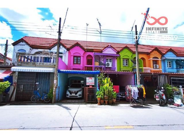 ขายทาวน์เฮ้าส์ 2 ชั้น หมู่บ้านทับทอง ถนนคลองด่าน บางพลี  ถนนเทพารักษ์ ติดถนนใหญ่สายหลัก