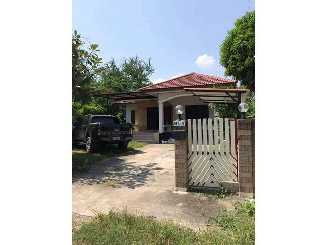ขายบ้านเดี่ยวตกแต่งสวย ใกล้ทะเล 800 เมตร