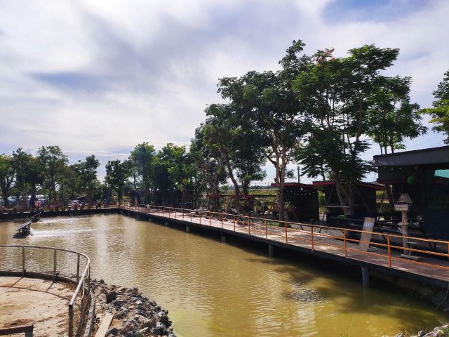 ขาย!!บ้านสวน อากาศดีมากๆ ให้ทุกอย่างในสวน มีบ้าน พร้อมอยู่