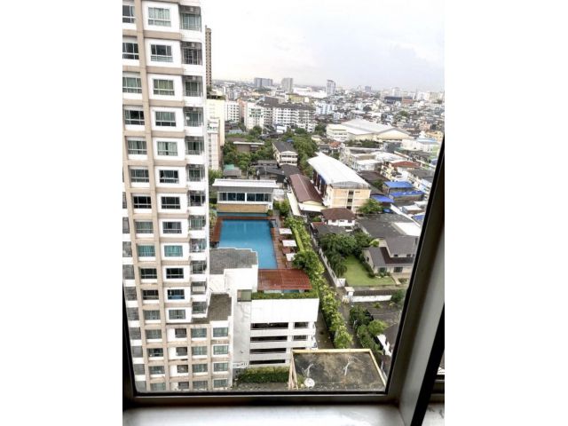 PH49C49 ขายคอนโดHive สาทร ชั้น 16 ห้องมุม