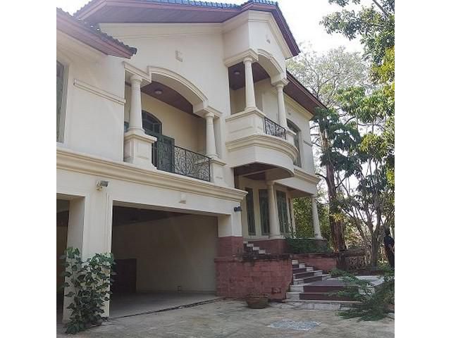 บ้านเดี่ยวขาย : บ้านวินต์มิลล์ พาร์ค (บางพลี)