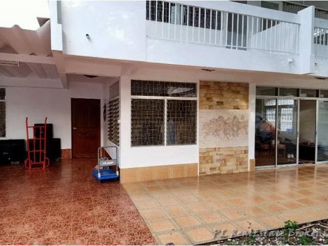 ให้เช่าบ้านเดี่ยว 2 ชั้น 64 ตร.วา เอกมัย 22