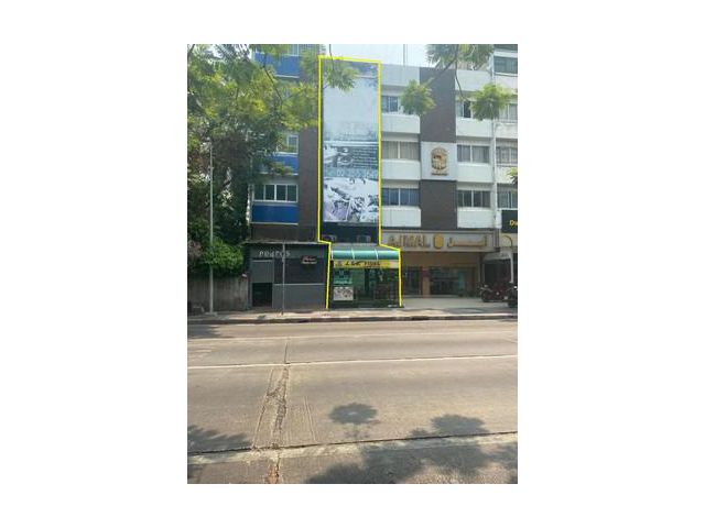 อาคารพาณิชย์ 4 ชั้น ซ.สุขุมวิท 3