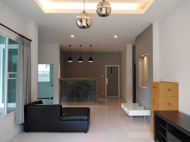 บ้านให้เช่า ถนนโชตนา ซอย12 ต.ช้างเผือก