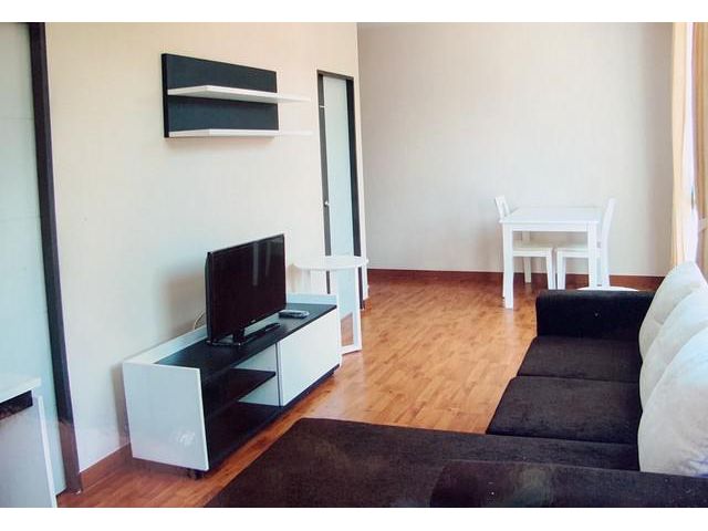 ให้เช่าด่วน One Plus CMU 2 ห้องใหญ่ปรับราคาพิเศษ