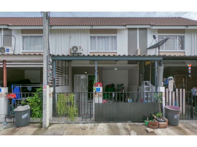 ขายด่วนทาวน์เฮ้าส์ สามพราน นครปฐม 16 ตรว.