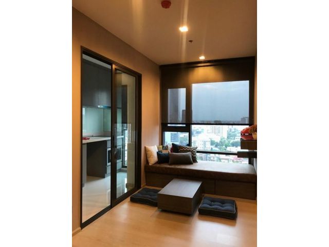 ขายและให้เช่า rhythm sukhumvit 36-38