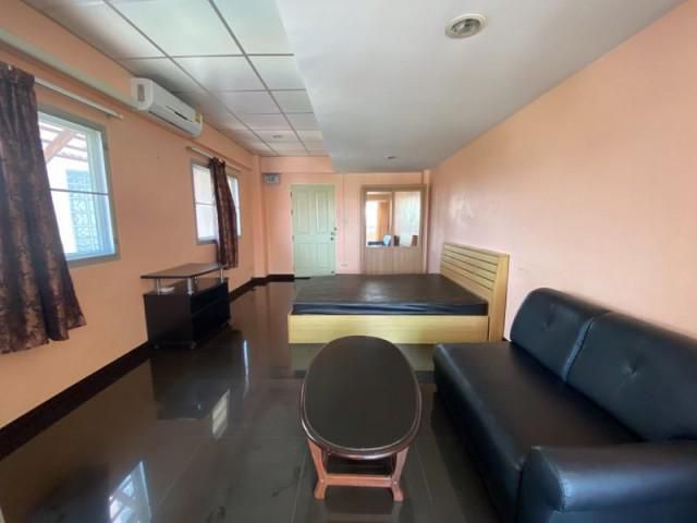 รหัสทรัพย์  9106 Baan Bodin (บ้าน บดินทร์)  ใกล้ โรงเรียนบดินทรเดชา