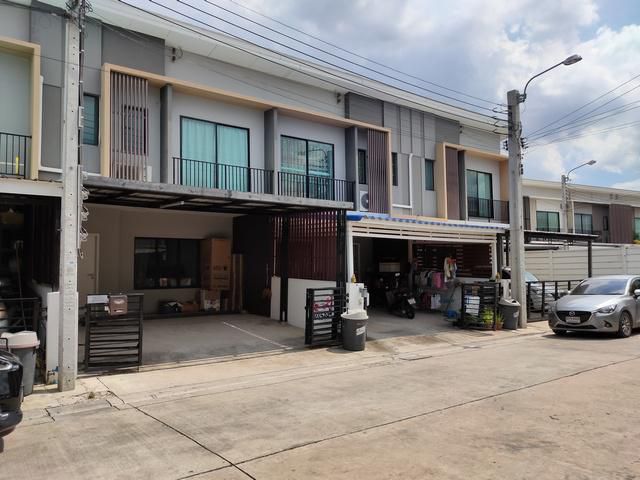 ขายทาวน์โฮม The Connect อ่อนนุช-วงแหวน 21 ตรว.