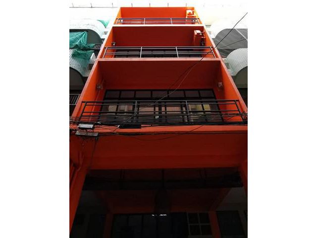 ให้เช่าอาคารพาณิชย์ 4 ชั้น ซอยลาดหญ้า เขตคลองสาน