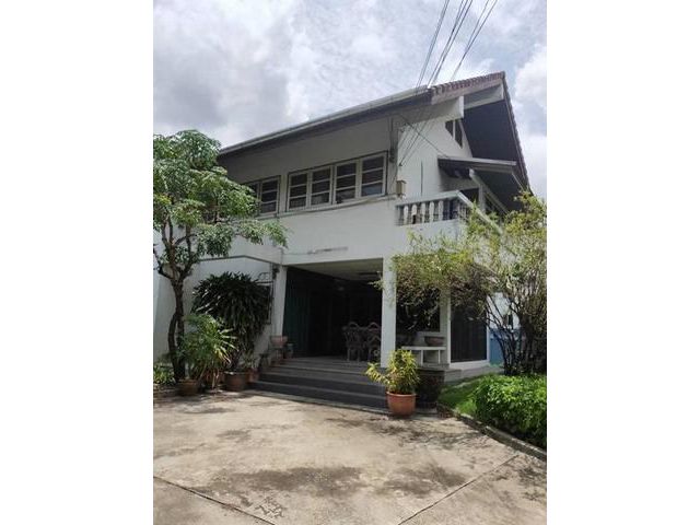 ขายบ้านเดี่ยวลาดพร้าว124 ใกล้BTSมหาดไทย