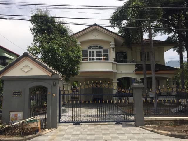 รหัสทรัพย์  9228 บ้านเดี่ยว หมู่บ้านมัณทนาศรีนครินทร์  ใกล้ทางด่วน​กาญจนาภิเษก