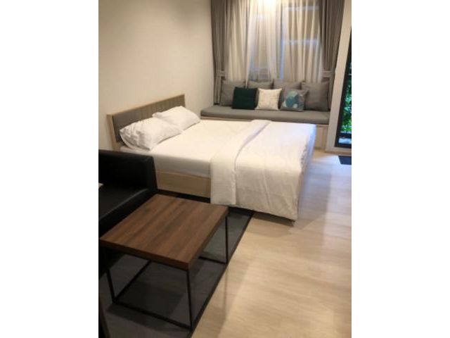 รหัสทรัพย์  9288 Life one wireless  ใกล้ Bts เพลินจิต