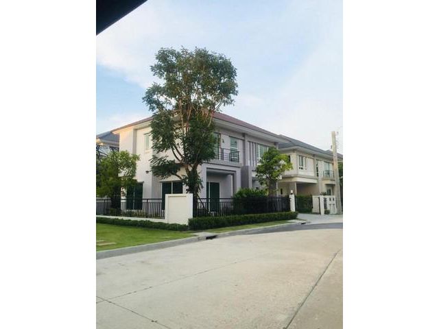 For Sale บ้านเดี่ยวหลังมุม โครงการไลฟ์บางกอก บูเลอวาร์ด วงแหวนพระราม9
