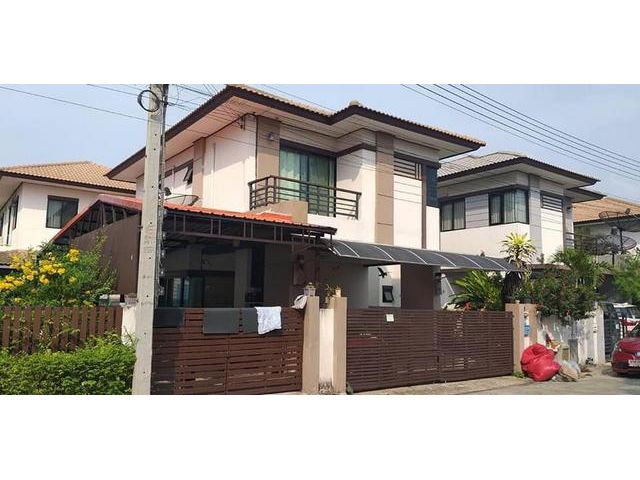 ขายบ้านแฝดหมู่บ้านฟ้าปิยรมย์เนสโต้ เฟส 11