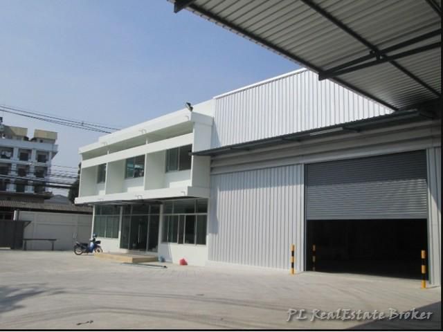 ให้เช่าโกดัง พร้อมออฟฟิศ 800 ตรม ถนนพระราม3