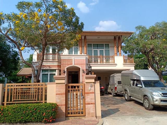 ขายบ้านฟ้ากรีนพาร์ครอยัล สาย 1