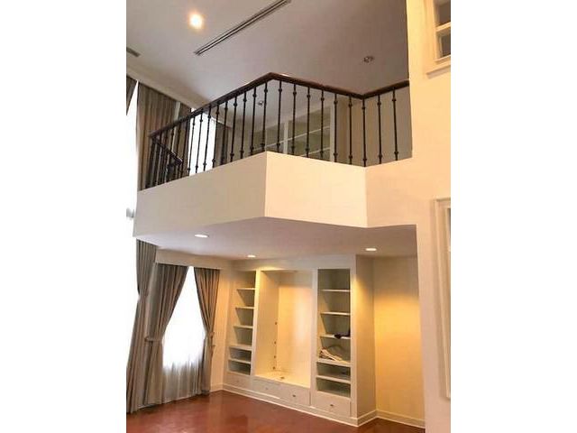 ให้เช่าทาวน์โฮมบ้านกลางกรุง บริทติช ทาวน์ ทองหล่อ