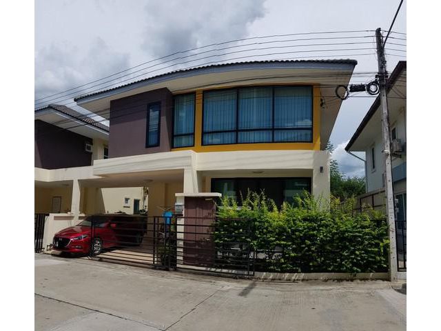 ขายบ้านแฝด 2 ชั้น ตรงข้ามสวนสามพราน