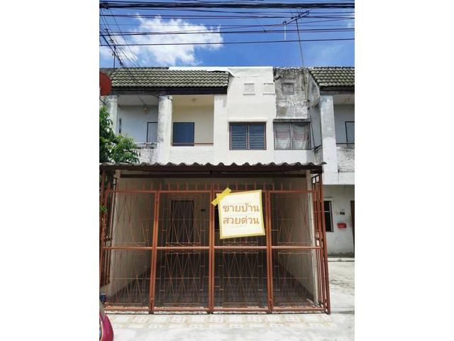 ขายทาวน์เฮาส์ 2 ชั้น หมู่บ้าน มโนรมย์ 4 บ้านสวย