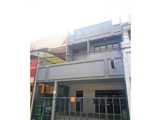 ให้เช่าโฮมออฟฟิศ3ชั้นซอยทวีมิตร แยก อสมท.