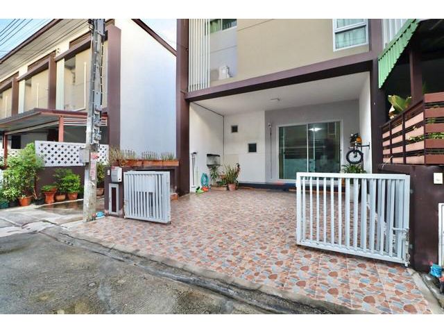 DD00094 ขายทาวน์เฮ้าส์ หมู่บ้านโมโน เพชรเกษม