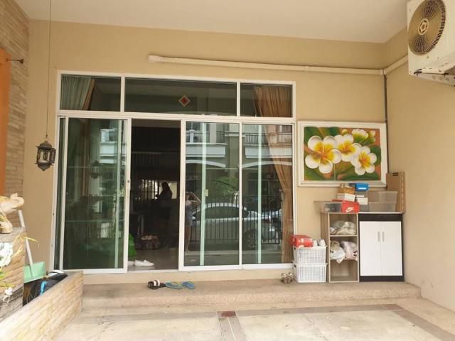 รหัสทรัพย์ B1049 หมู่บ้านปริญลักษณ์ เพชรเกษม 69