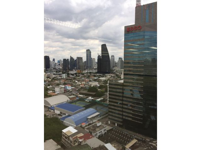 FR307ให้เช่าพื้นที่สำนักงาน อาคารสิรินรัตน์ ย่านพระราม4 ชั้น 18 พื้นที่ 325 ตรม.