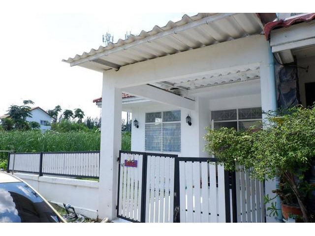 ขายทาวน์เฮ้าส์ชั้นเดียว แปลงริม หมู่บ้านพฤกษา1